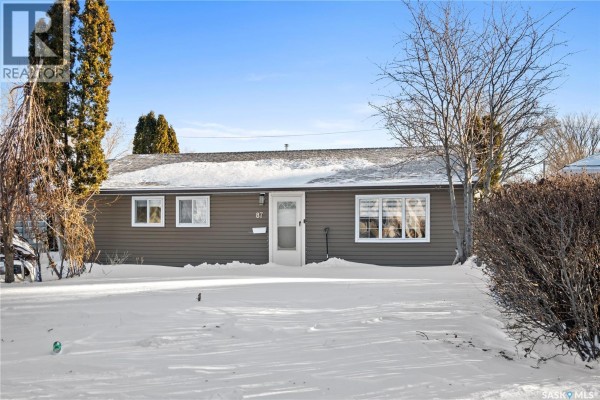 Kitchen/Dining room - 87 Robinson Crescent, Regina, SK S4R3R1 Photo 3