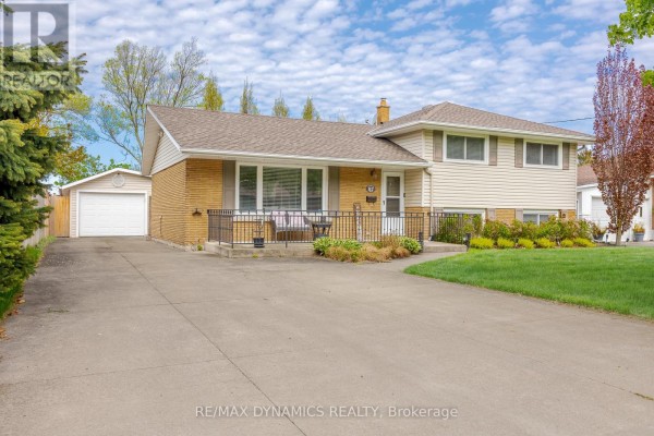 87 Rochelle Drive, St  Catharines, ON, photo 2