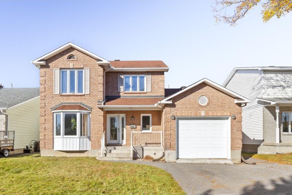 87 Rue De Bromont, Gatineau
