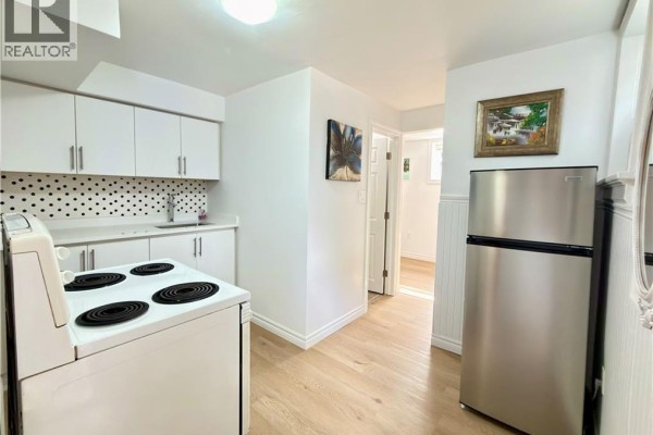 2pc Bathroom - 87 Sheldon Avenue N Unit# 2, Kitchener, ON N2M3H3 Photo 3