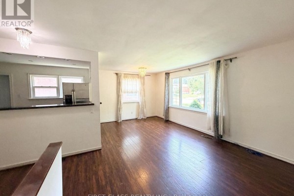 Primary Bedroom - 87 Vauxhall Drive, Toronto, ON M1P1R1 Photo 4