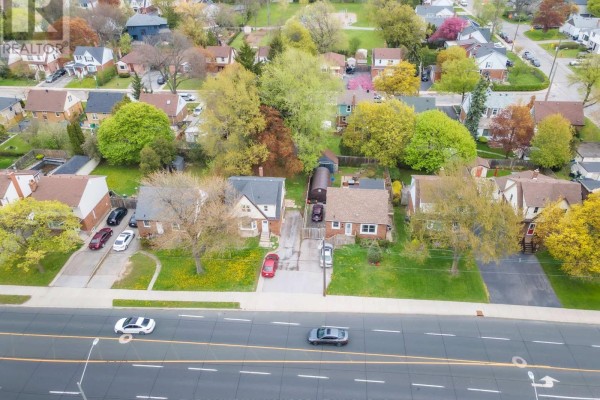 87 West 5th Street, Hamilton, ON, photo 2