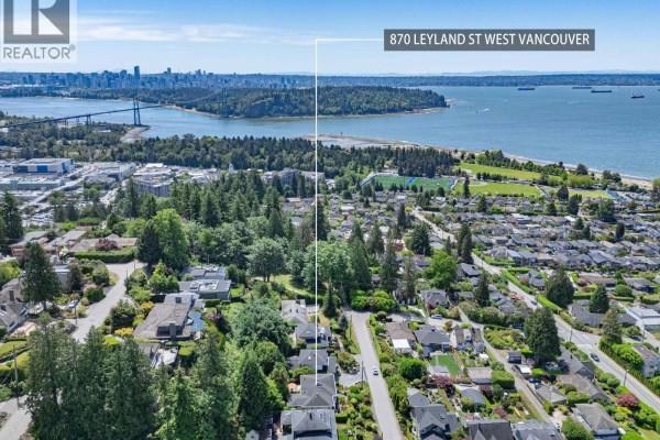 870 Leyland Street, West Vancouver, BC V7T2L4 Photo 3