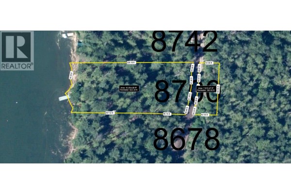 8700 Mabel Lake Road, Lumby, BC, photo 3