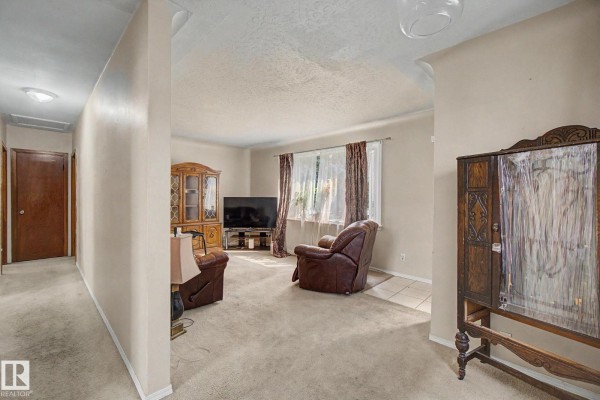 Bedroom 2 - 8710 83 Av Nw, Edmonton, AB T6C1B3 Photo 4