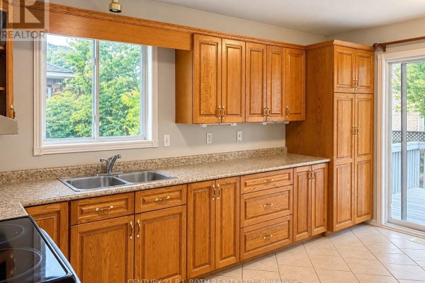 872 Dominion Avenue, Midland, ON L4R5K8 Photo 2