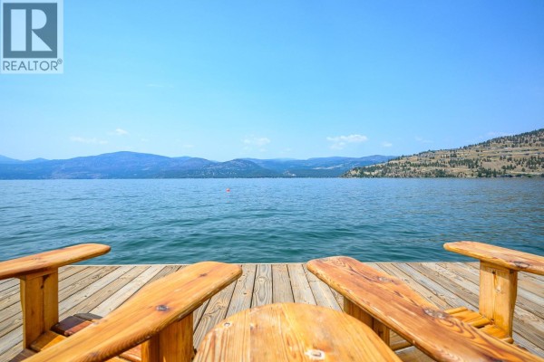 Full bathroom - 8724, 8730, 8734 Okanagan Landing Road, Vernon, BC V1H1J7 Photo 4