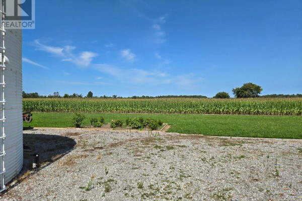 8731 Ridge Road, Niagara Falls, ON L3B5N7 Photo 4