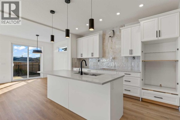 Other - 875 Hampshire Crescent Ne, High River, AB T1V0E4 Photo 5