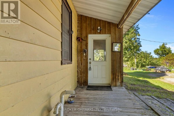 Kitchen - 875 Snowdons Crnrs Road, Merrickville Wolford, ON K0G1N0 Photo 5