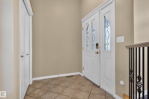 Primary Bedroom - 876 Twin Brooks Cl Nw Nw, Edmonton, AB T6J6V2 Photo 5