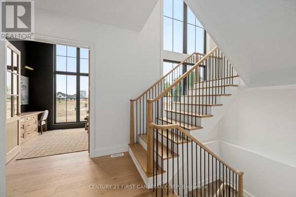 Laundry room - 876 White Pine Street, London North, ON N6G3X9 Photo 5