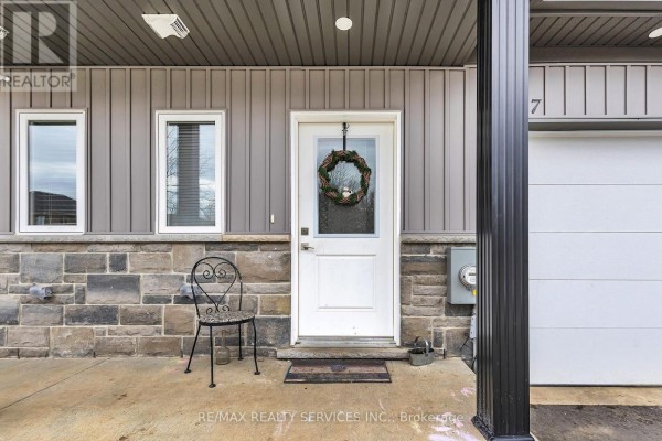 877 Edinburgh Drive, Woodstock, ON N4T0M5 Photo 5