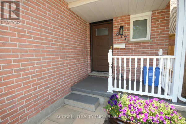 877 Shelborne Street, London South, ON, photo 2