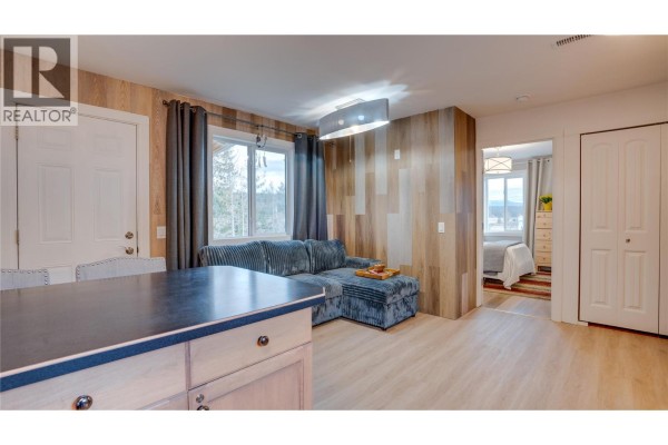 3pc Ensuite bath - 878 Deep Creek Road Unit# A, Enderby, BC V0E1V3 Photo 4