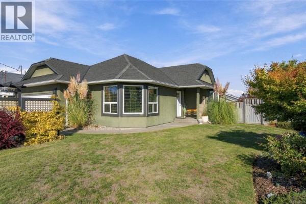 Residential for sale at 878 Temple St, Parksville, BC - MLS® J3a29K