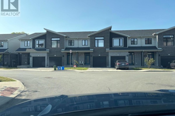88- Upper Levels - 177 Edgevalley Road, London East, ON, photo 2