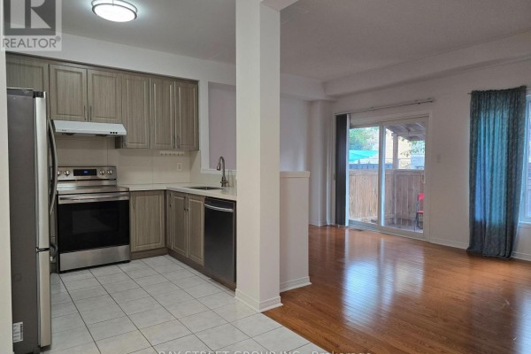 88 Dairy Drive, Toronto, ON, photo 3