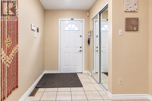 Primary Bedroom - 88 Fleetwood Crescent, Brampton, ON L6T2E5 Photo 4