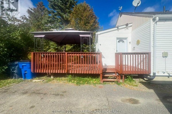 Kitchen - 88 Katherine Street, Temiskaming Shores, ON P0J1P0 Photo 2