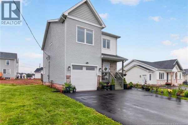 Kitchen - 88 Macintosh Boulevard, Moncton, NB E1K0A1 Photo 3