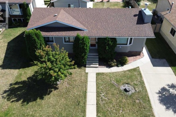 4pc Bathroom - 88 Mccullough  Cresent, Red Deer, AB T4R1S7 Photo 2