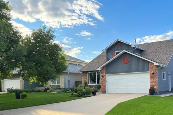 Eat in kitchen - 88 Mount Laurel Crescent, Winnipeg, MB R2J4C4 Photo 2
