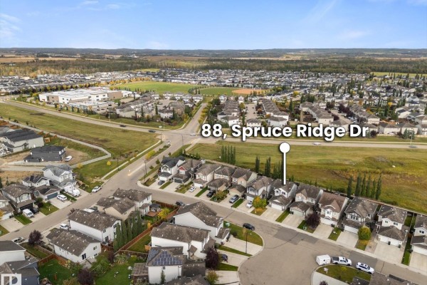 Kitchen - 88 Spruce Ridge Dr, Spruce Grove, AB T7X0S5 Photo 3