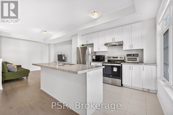 88 William Shearn Crescent, Markham, ON L6C3J4 Photo 4