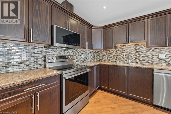 88 Wood Street E, Hamilton, ON, photo 3