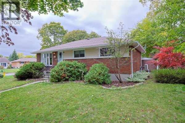 Utility room - 880 Champlain Road, Sarnia, ON N7V2G1 Photo 3