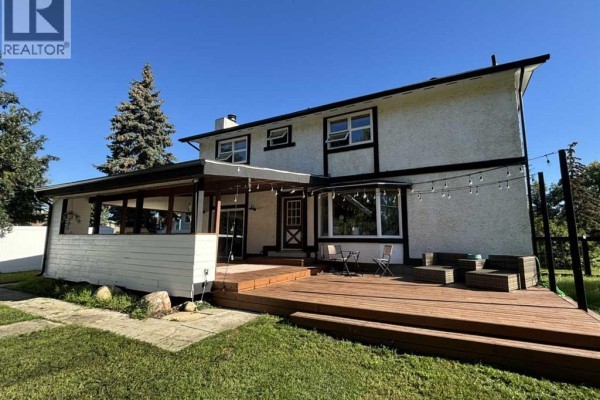 8801 101 Avenue, Peace River, AB, photo 2