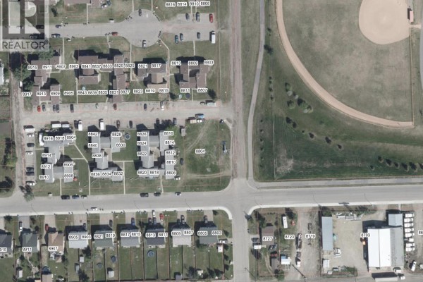 8804 101 Avenue, Fort St  John, BC V1J2B8 Photo 4