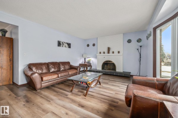 8812 135 Av Nw, Edmonton, AB, photo 3