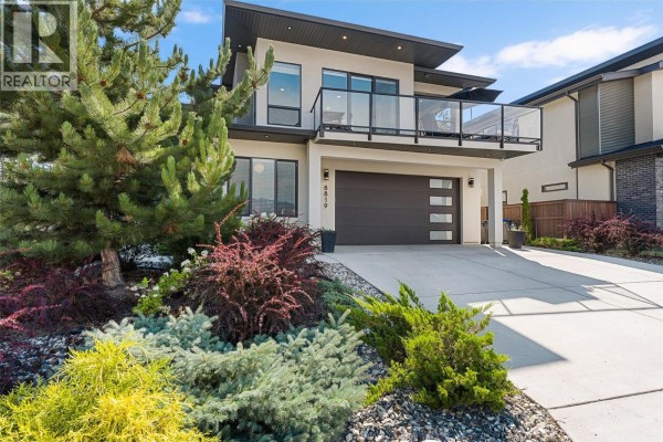 8819 Heritage Drive, Lake Country, BC, photo 2
