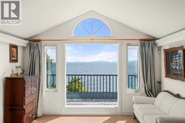 882 Tsawwassen Beach Road, Tsawwassen, BC V4M2J3 Photo 5