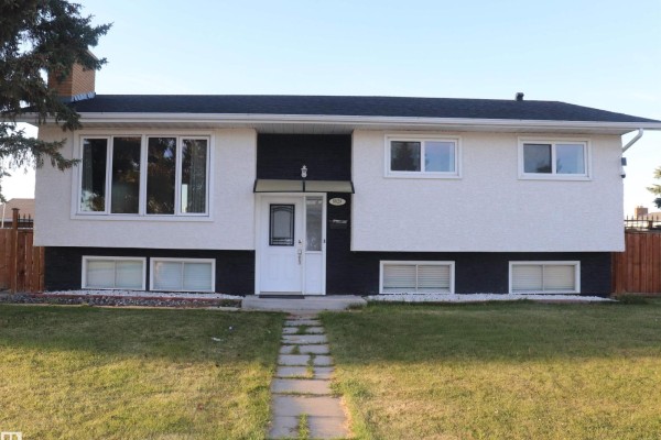 8828 151 Av Nw, Edmonton