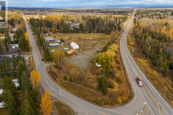 8828 N Kelly Road, Prince George, BC, photo 2