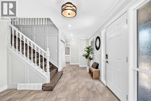 Pantry - 884 East Chestermere Drive, Chestermere, AB T1X1A7 Photo 5