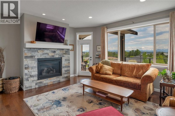 885 Timberline Dr, Campbell River, BC, photo 3