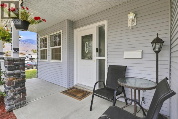 Recreation room - 8857 Badger Drive, Kamloops, BC V2C6V2 Photo 5