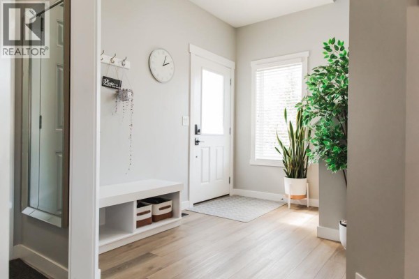 3pc Bathroom - 8878 85a Avenue, Grande Prairie, AB T8X0P5 Photo 2