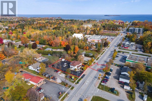 888 Innisfil Beach Road, Innisfil, ON L9S2C2 Photo 2