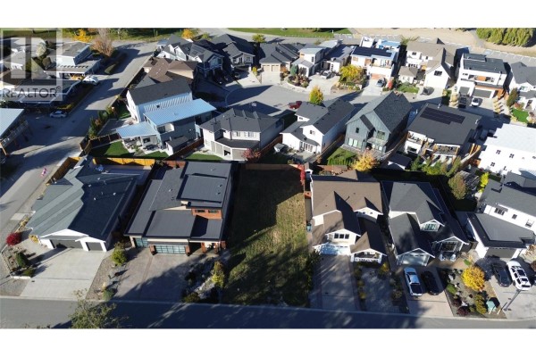 888 Johnson Street, Summerland, BC V0H1Z9 Photo 5