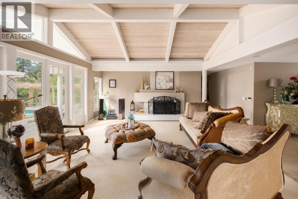 888 Pyrford Road, West Vancouver, BC V7S2A1 Photo 5