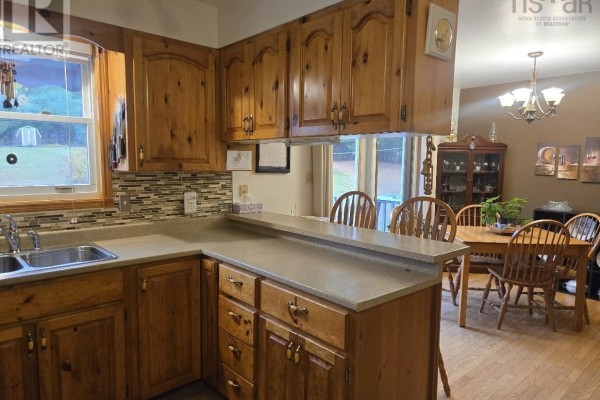 Living room - 8881 Highway 311, Balfron, NS B0K1V0 Photo 3