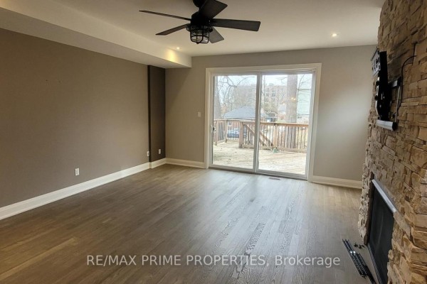 88c Clapperton Street, Barrie, ON, photo 2