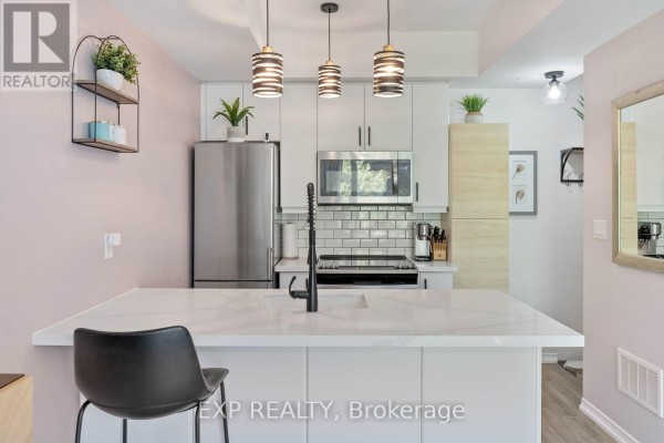 89 - 30 Fieldway Road, Toronto, ON M8Z0E3 Photo 5