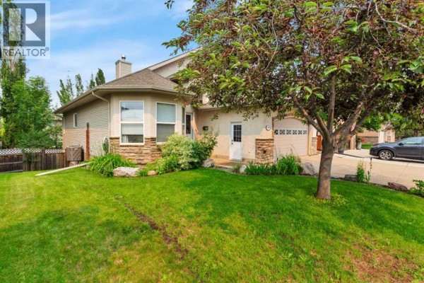 89 Alberts Close, Red Deer, AB, photo 3