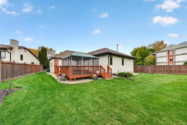 89 Goldthorpe Crescent, Winnipeg Residential For Sale $574,900